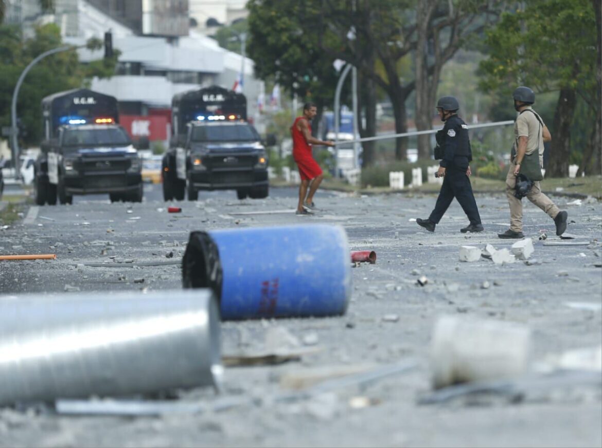 Apede deplora las manifestaciones violentas contra la reforma de la CSS