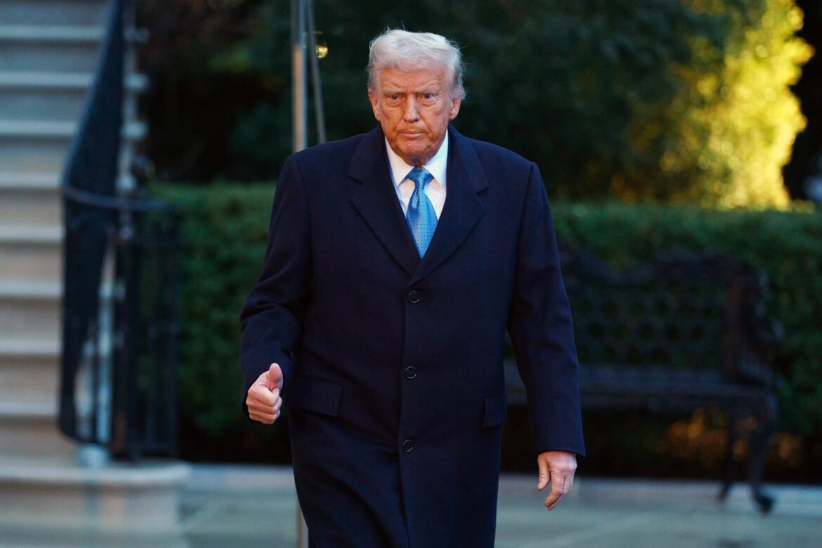 El asesor de Comercio de Estados Unidos asegura que Trump quiere financiar su gobierno con aranceles