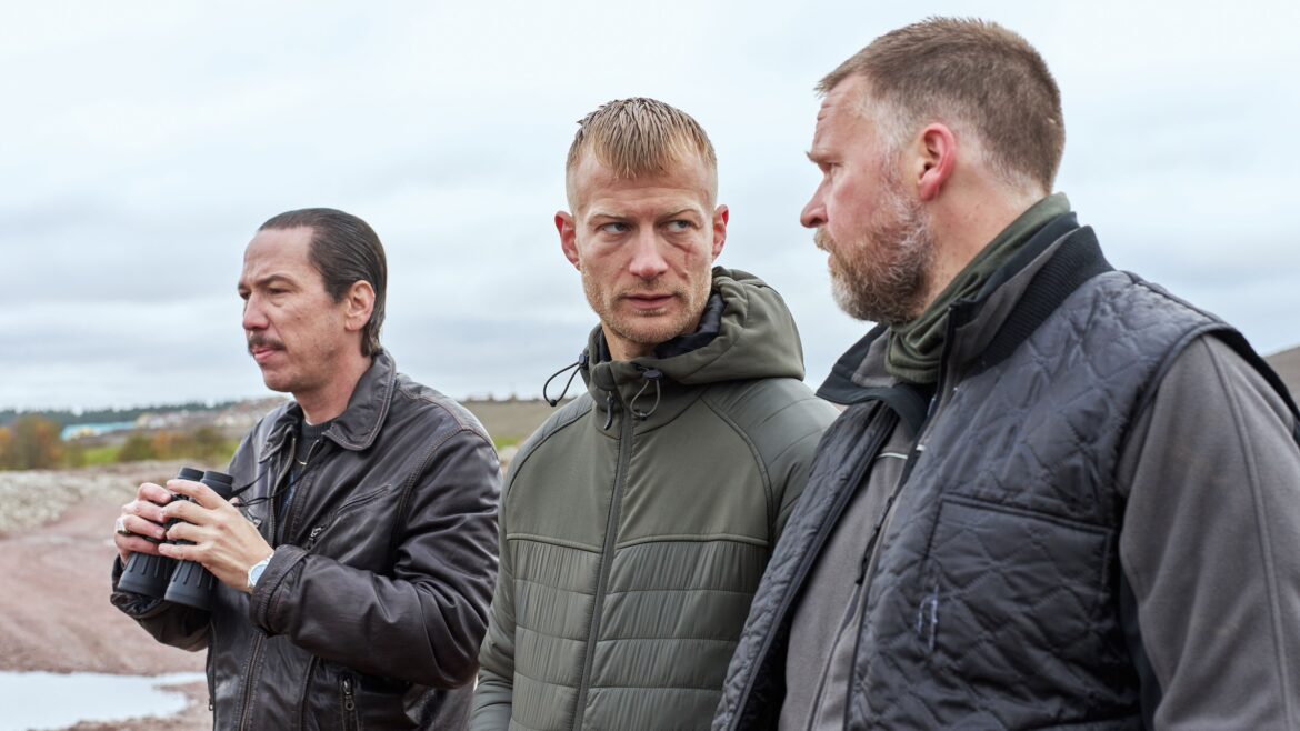Reda Kateb, Gustav Giese and Christopher Wagelin in The Quiet Ones