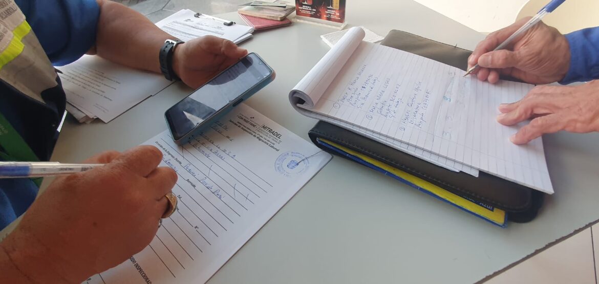 La Dirección Nacional de Inspección de Trabajo, citó a las empresas, toda vez que en el mes de enero se han efectuado más de 215 inspecciones en distintos puntos de la ciudad capital.
