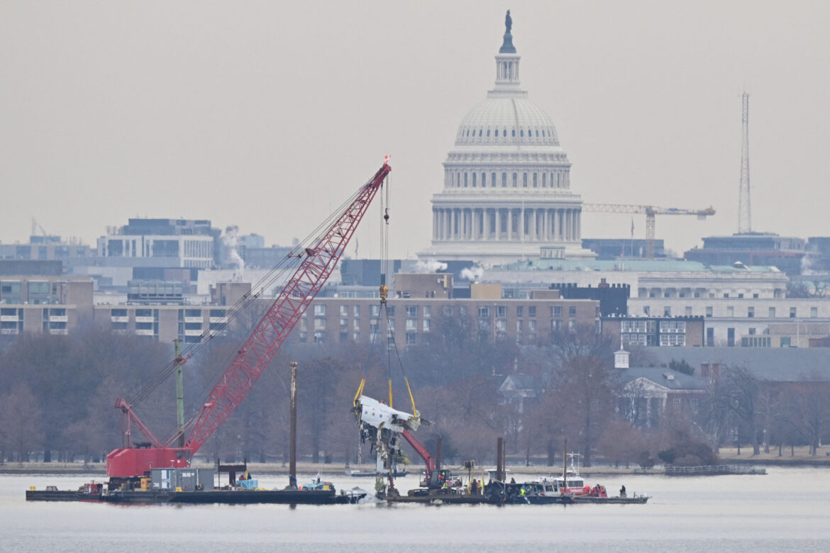 TOPSHOT-US-AVIATION-ACCIDENT