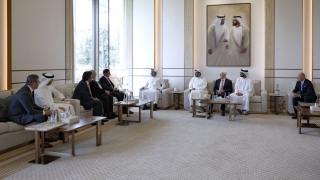 Maktoum bin Mohammed meets with Chairman of MGM Resorts