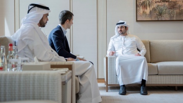 Maktoum bin Mohammed meets with President and COO of Crypto.com