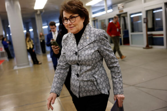 Senate Lawmakers Return To Capitol Hill After Weekend