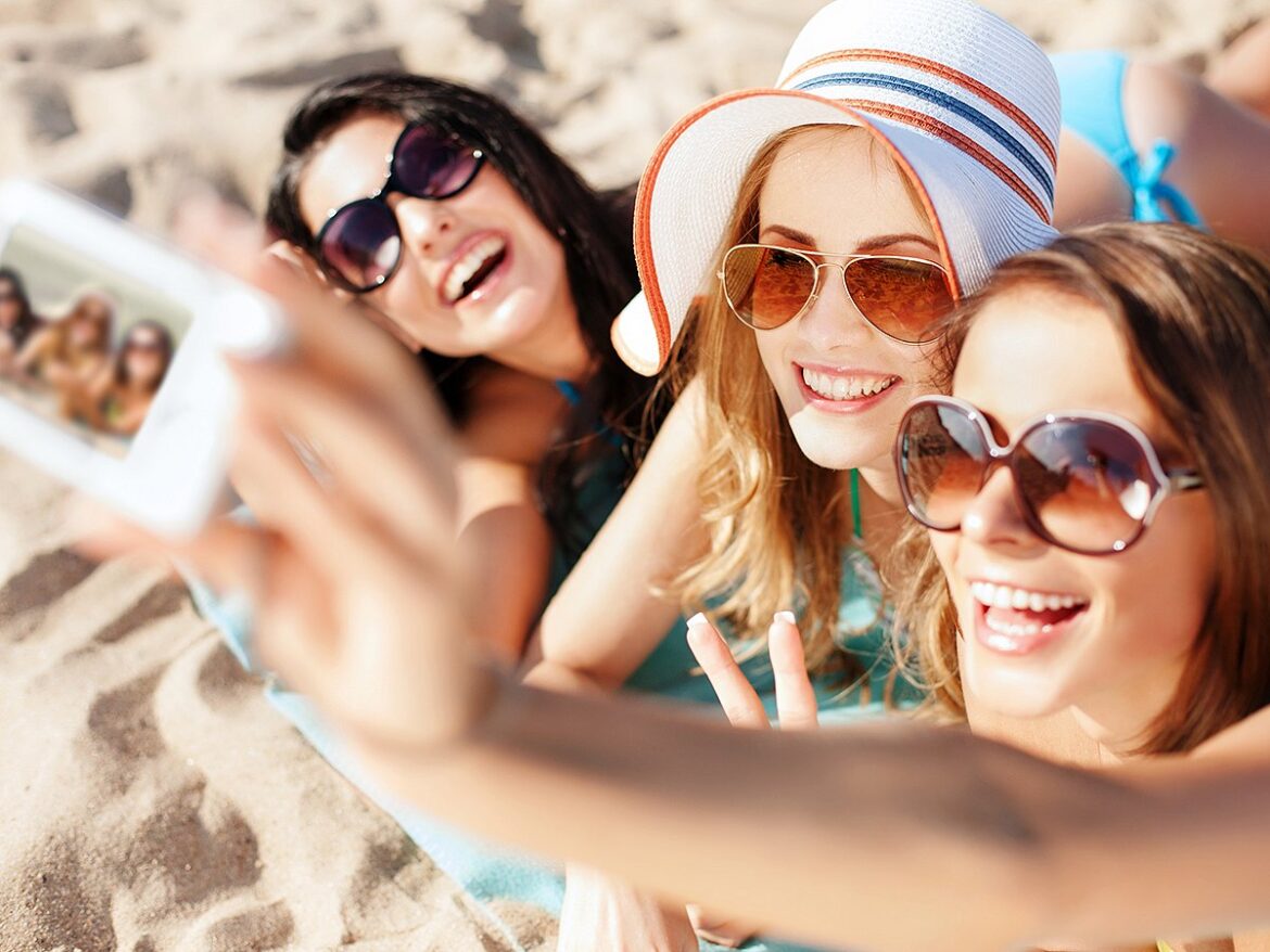 Three friends spell trouble and toxicity? Wrong, group dynamics are more complicated than that 