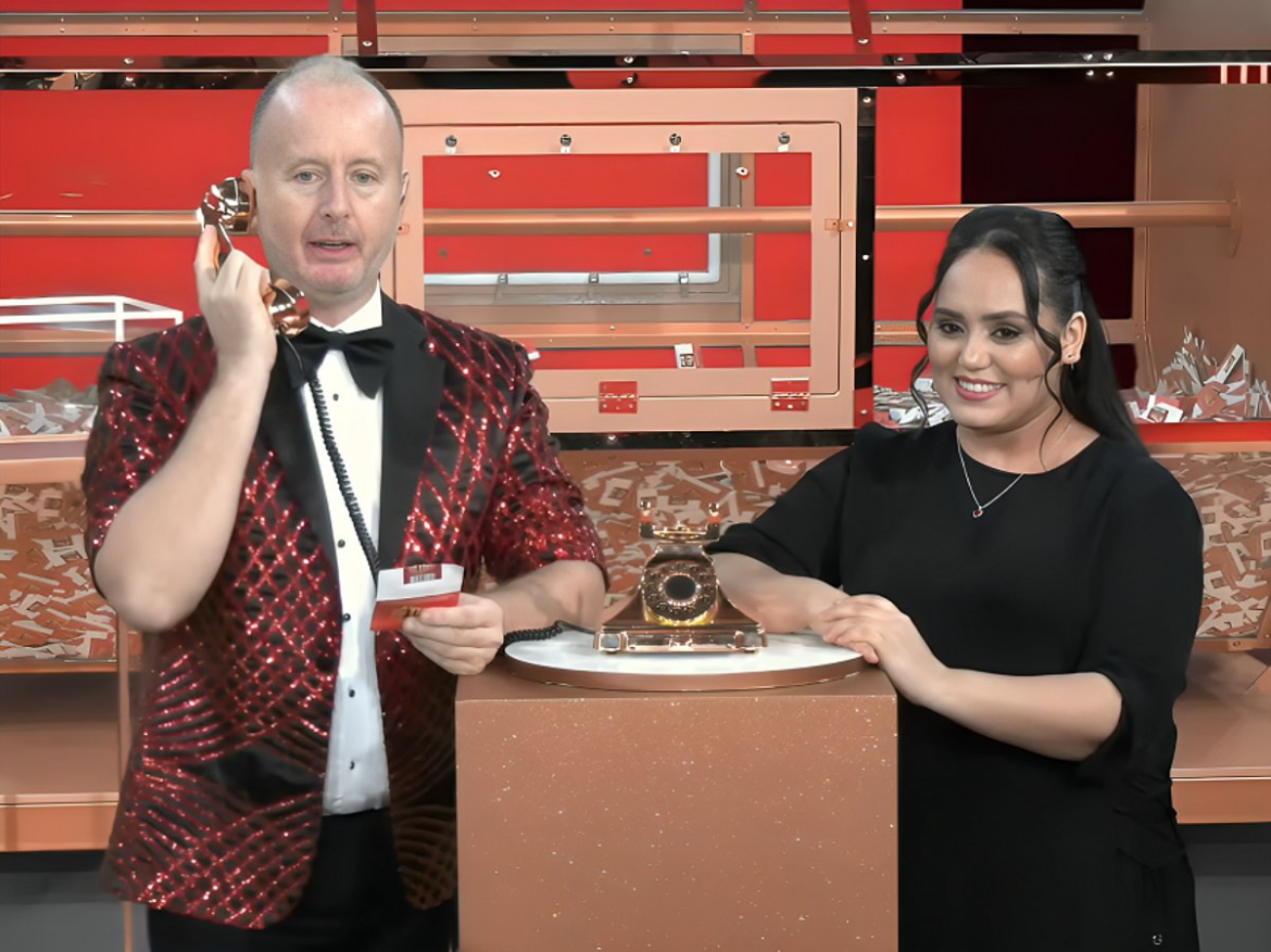 UK expat in UAE wins 24K gold bar after nearly missing Big Ticket call