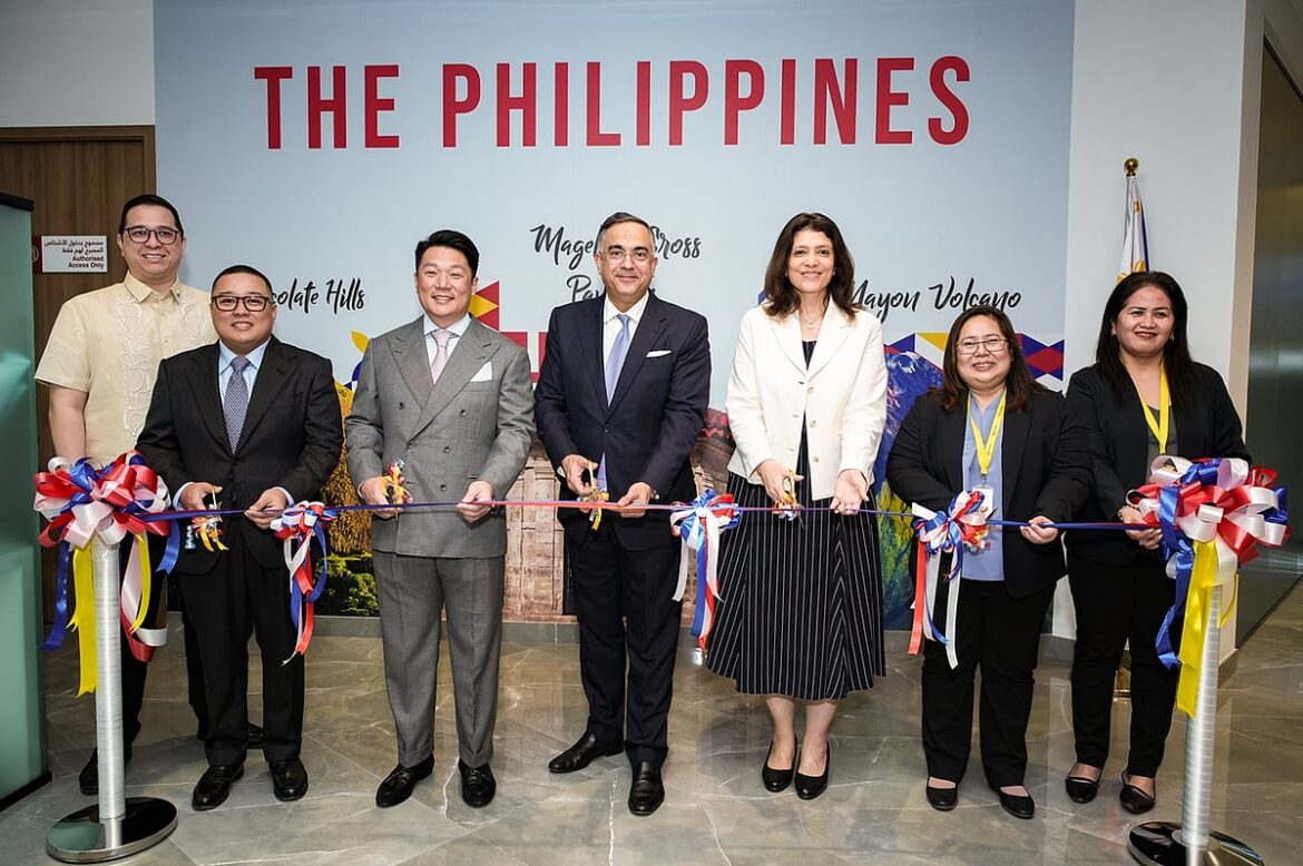 Philippines, VFS Global launch contract verification service in Dubai