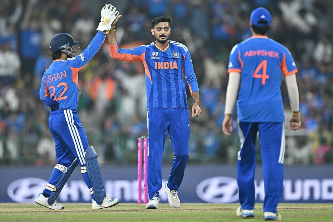 T20 World Cup: India beat Pakistan to enter Super 8s