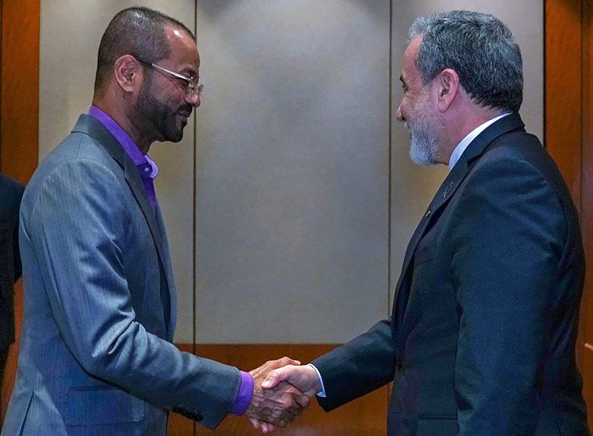 US, Iran hold fresh talks to avert war amid mounting pressure