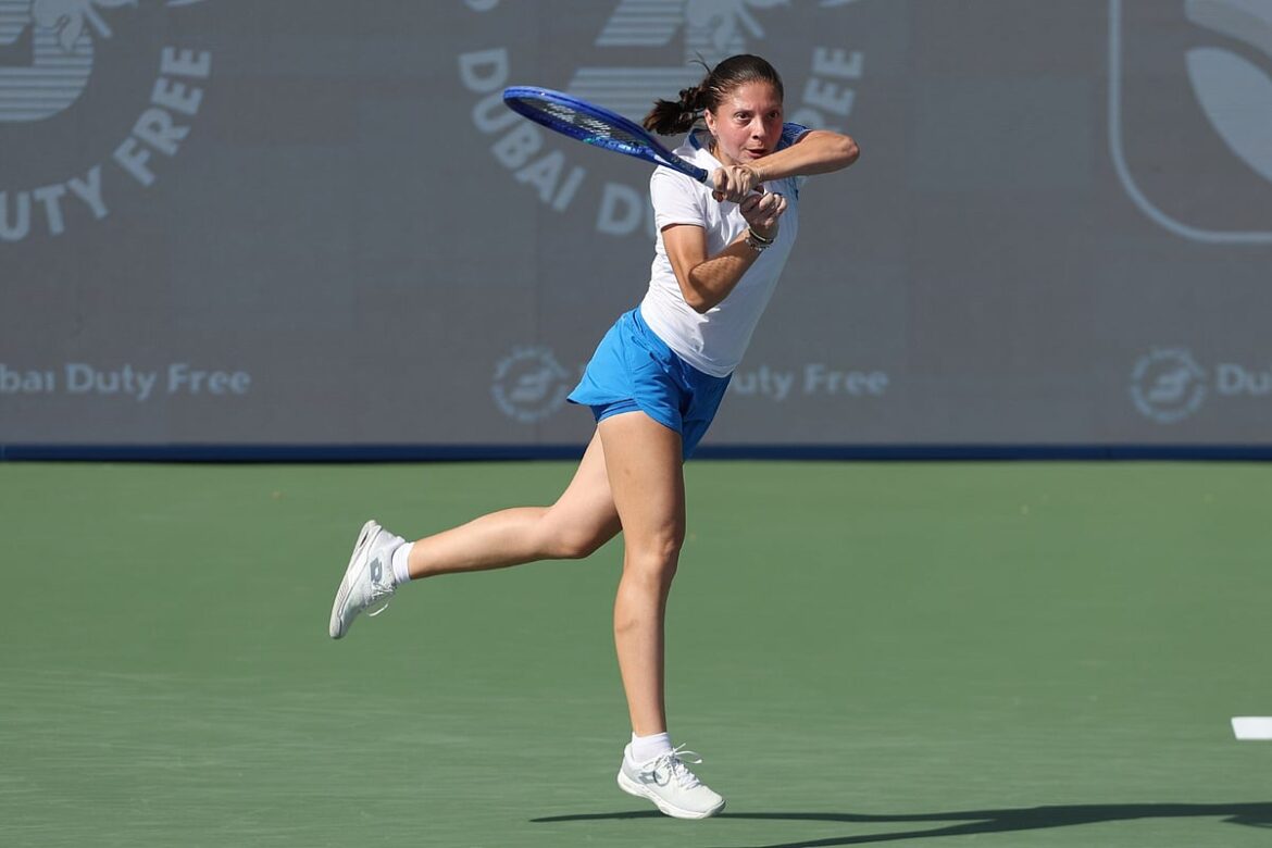 ‘Lucky loser’ Antonia Ruzik through to quarter-finals in Dubai