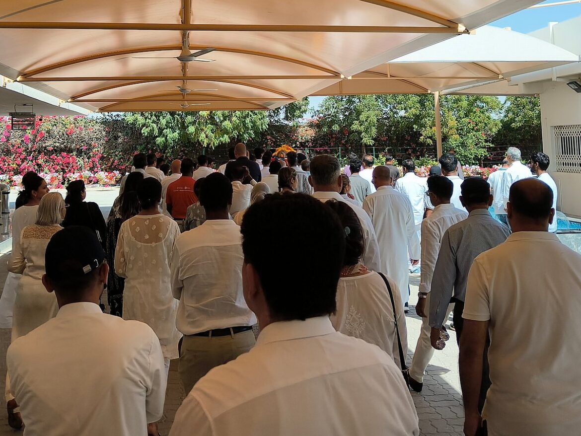 ‘My history is my legacy’: UAE’s ‘royal photographer’ Ramesh Shukla cremated