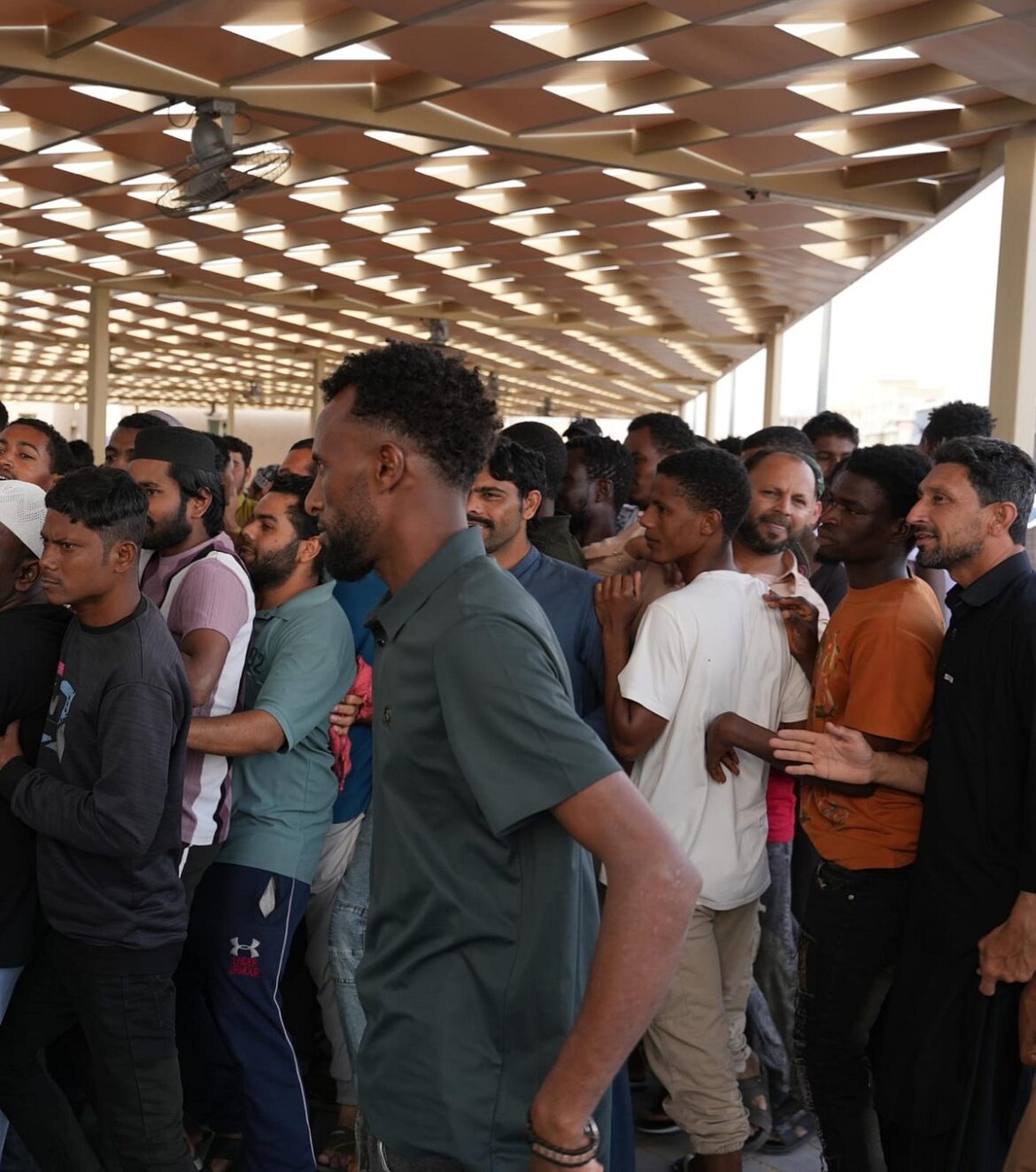 Arif Developments hosts large-scale Ramadan Iftar for over 10,000 workers across the UAE