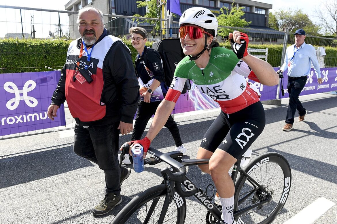 Elisa Longo Borghini wins Trofeo Oro in Euro and UAE Team ADQ dominates