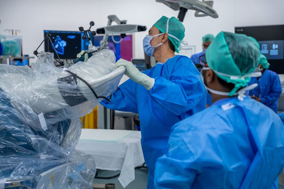 Abu Dhabi’s Sheikh Shakhbout Medical City expands advanced robotic surgery capabilities