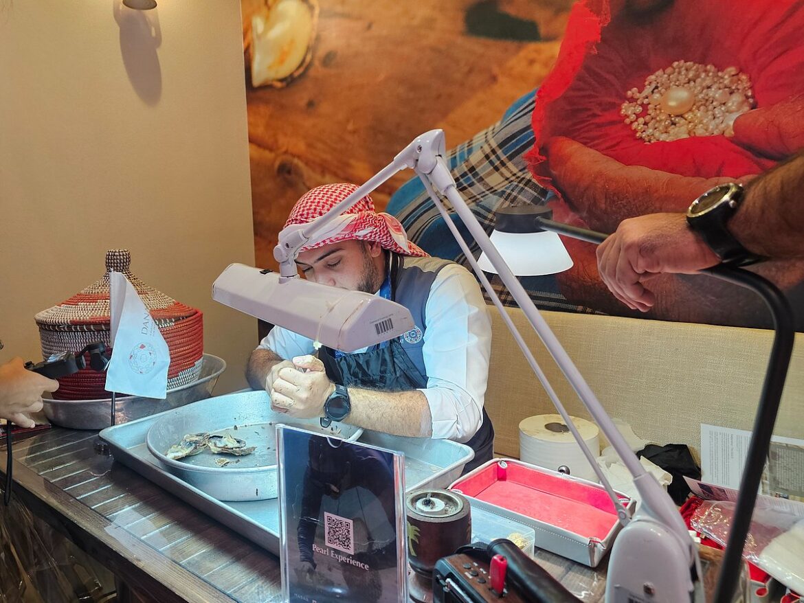 Bahrain's pearl divers prove AI can't shuck a pearl at ATM 2026