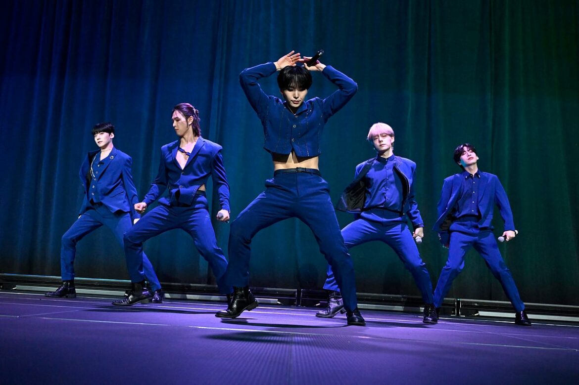 K-Fest kicks off tonight with a free concert with Kwon Eunbi and ONEUS