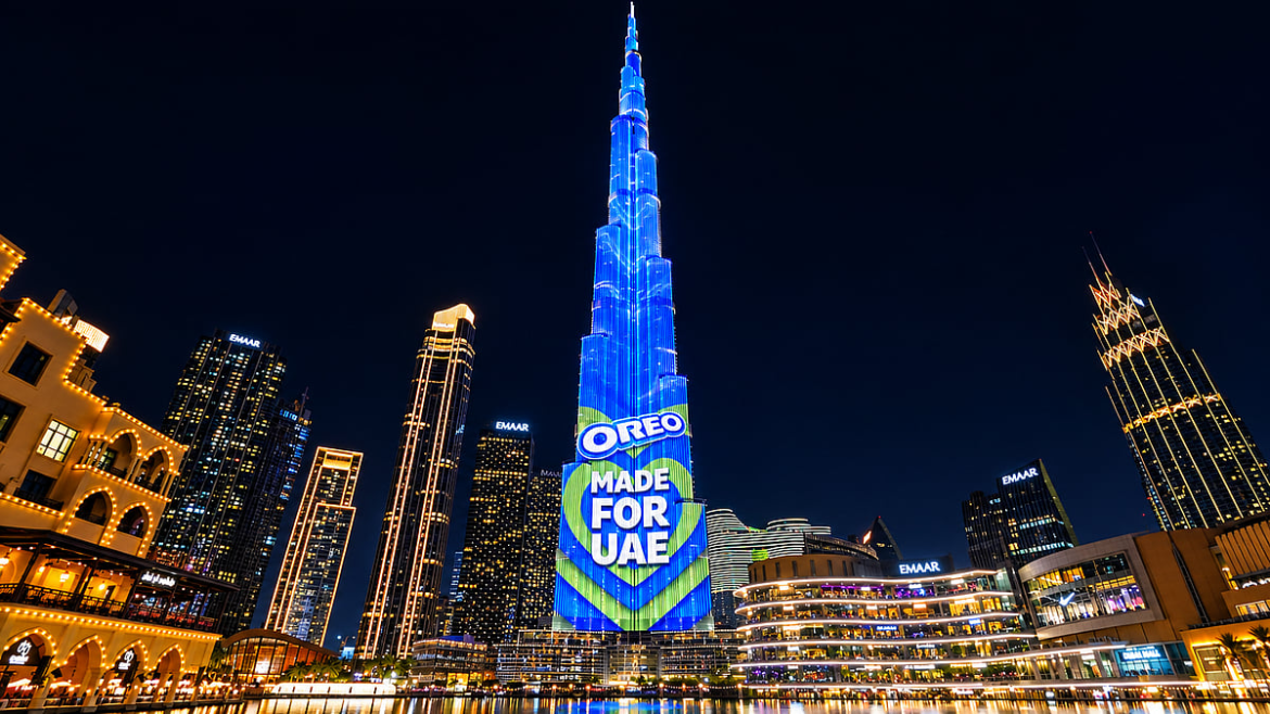 OREO goes nuts as its Pistash-YO lights up Burj Khalifa