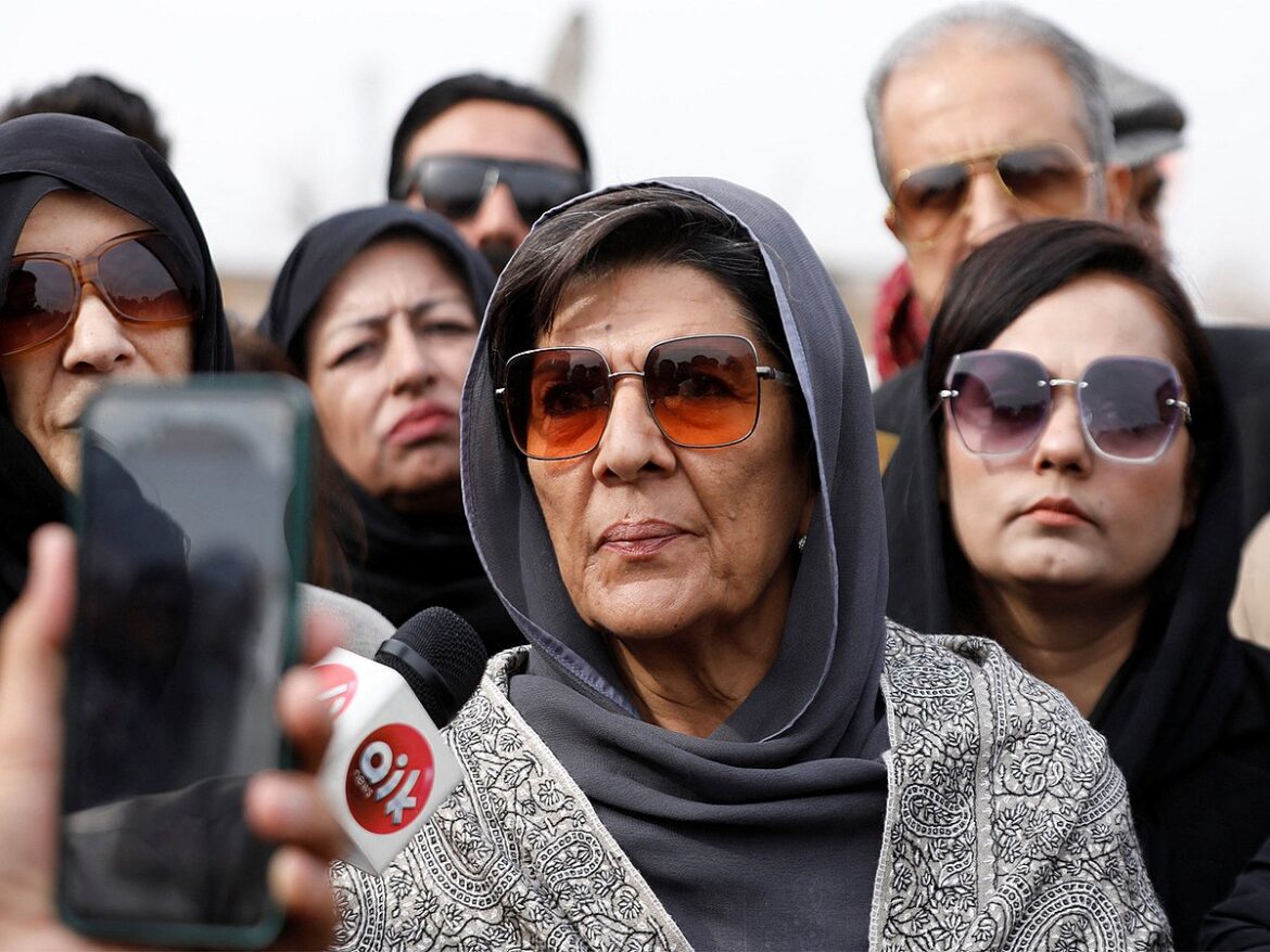 Pakistan protests could cost economy Rs120b a day, finance minister warns