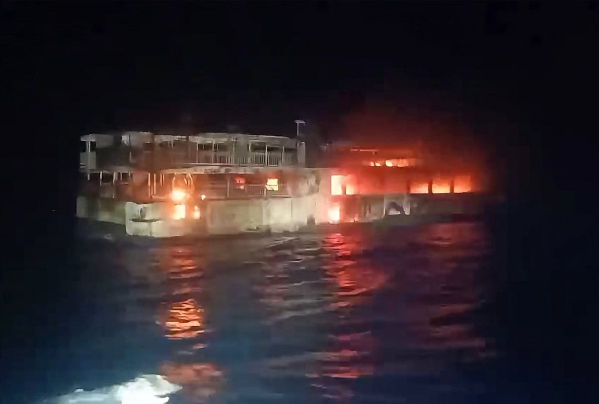 Philippines ferry fire: 5 dead, 87 missing off Coron